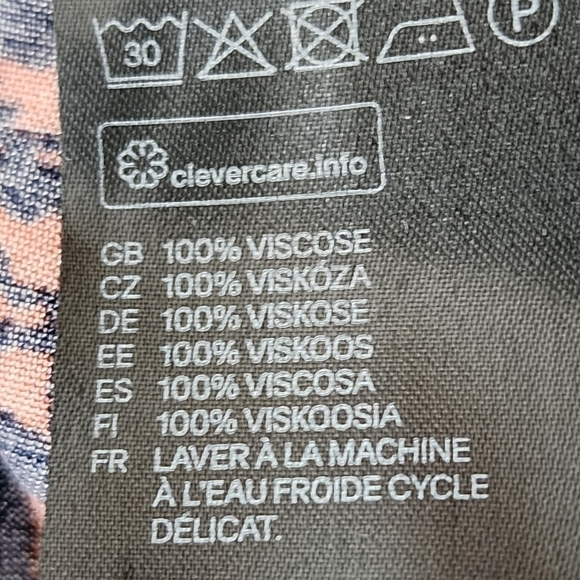 Divided By H&M Women’s Multicolor Elastic Waist Dress With Pockets Size 2 - Picture 8 of 8